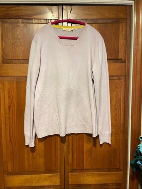 Tory Burch 100% cashmere Light Lavender Crewneck Sweater